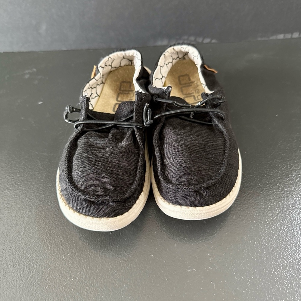 Hey Dude Wendy Black Canvas  Toddler Size 11